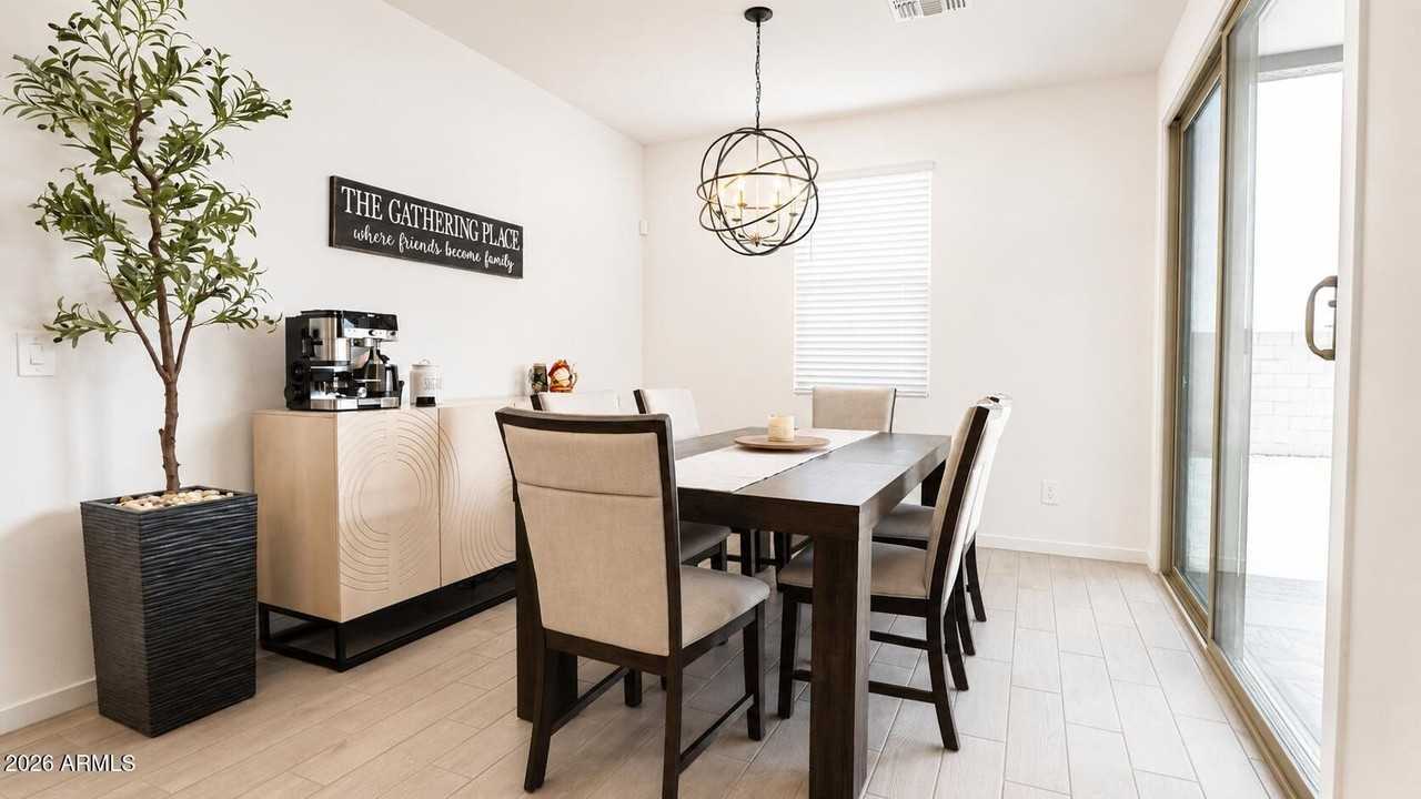 17341 W Sanna St - Photo 4 of 14