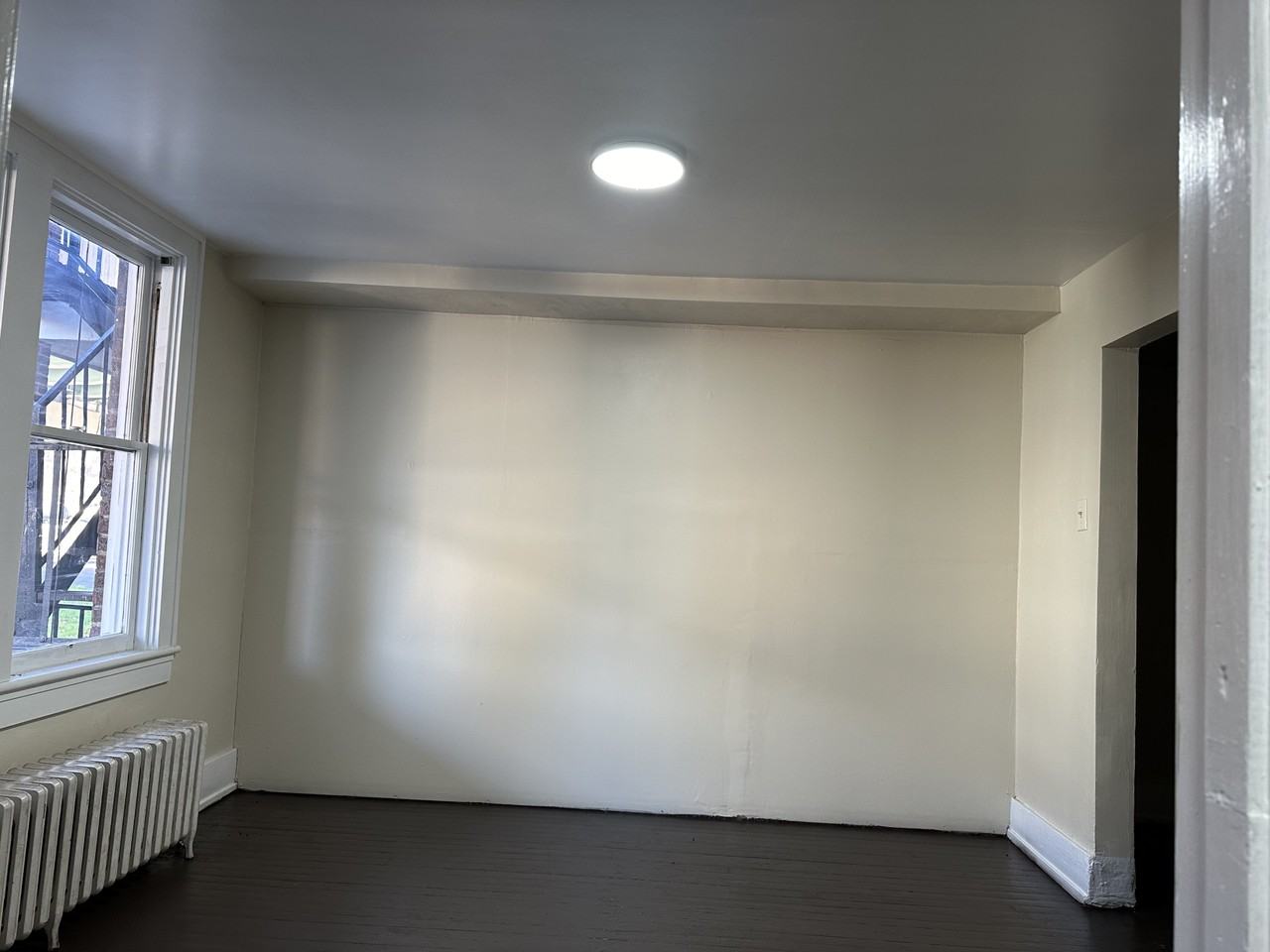 519 Somerset St #NA - Photo 3 of 12