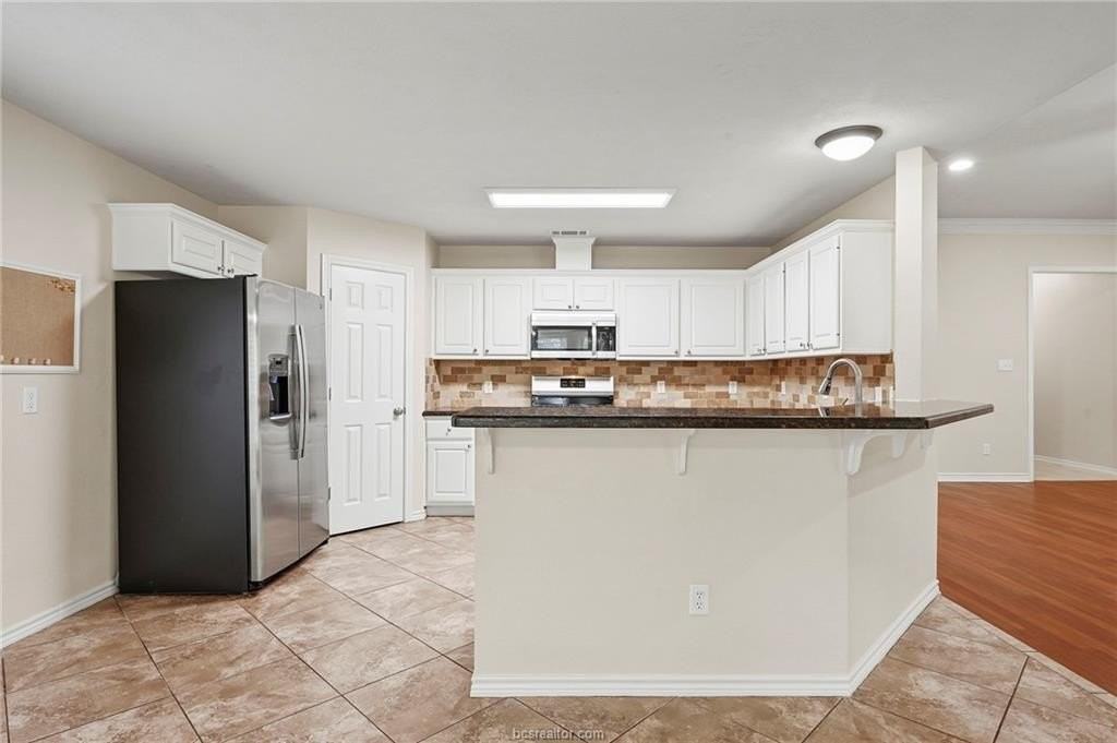 1407 Fincastle Loop - Photo 7 of 19