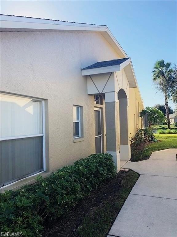 8216 Ibis Cove Cir #B215 - Photo 7 of 30