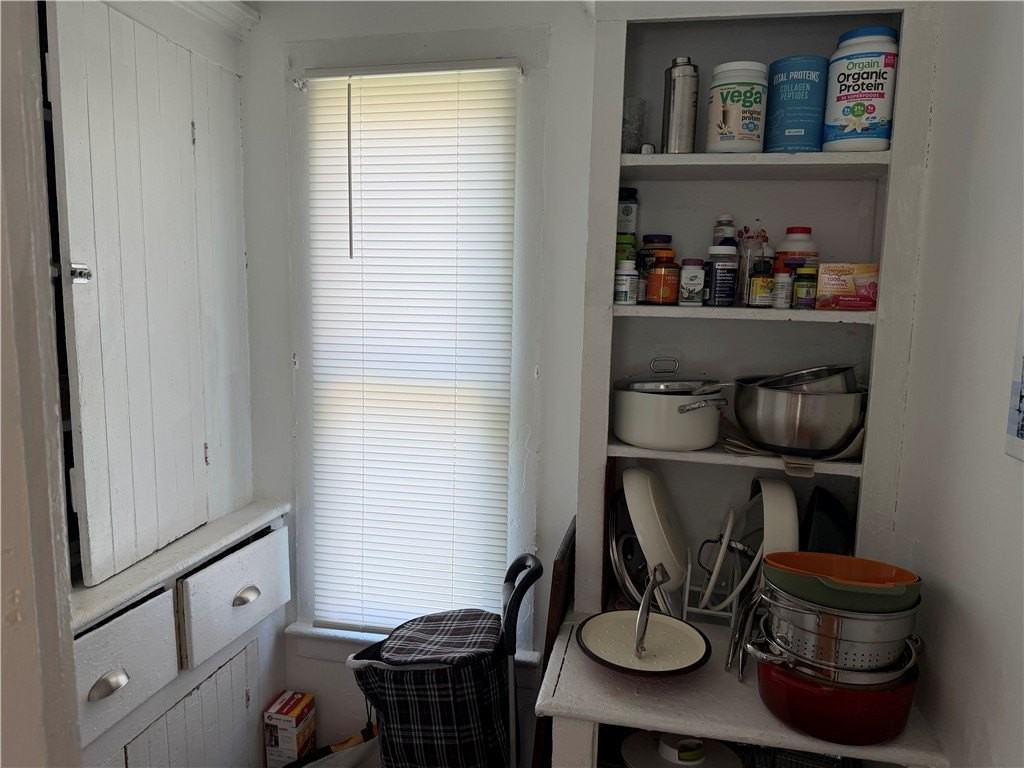 69 Averill Ave - Photo 5 of 26
