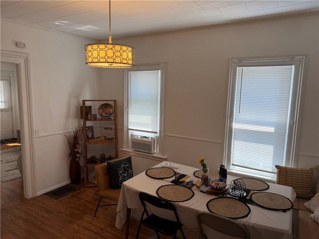 69 Averill Ave - Photo 6 of 26