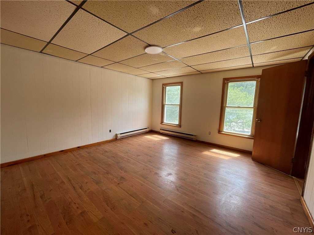 424 W Court St - Photo 3 of 8