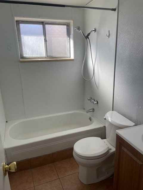 3138 W Dakota Ave #3138 - Photo 3 of 12