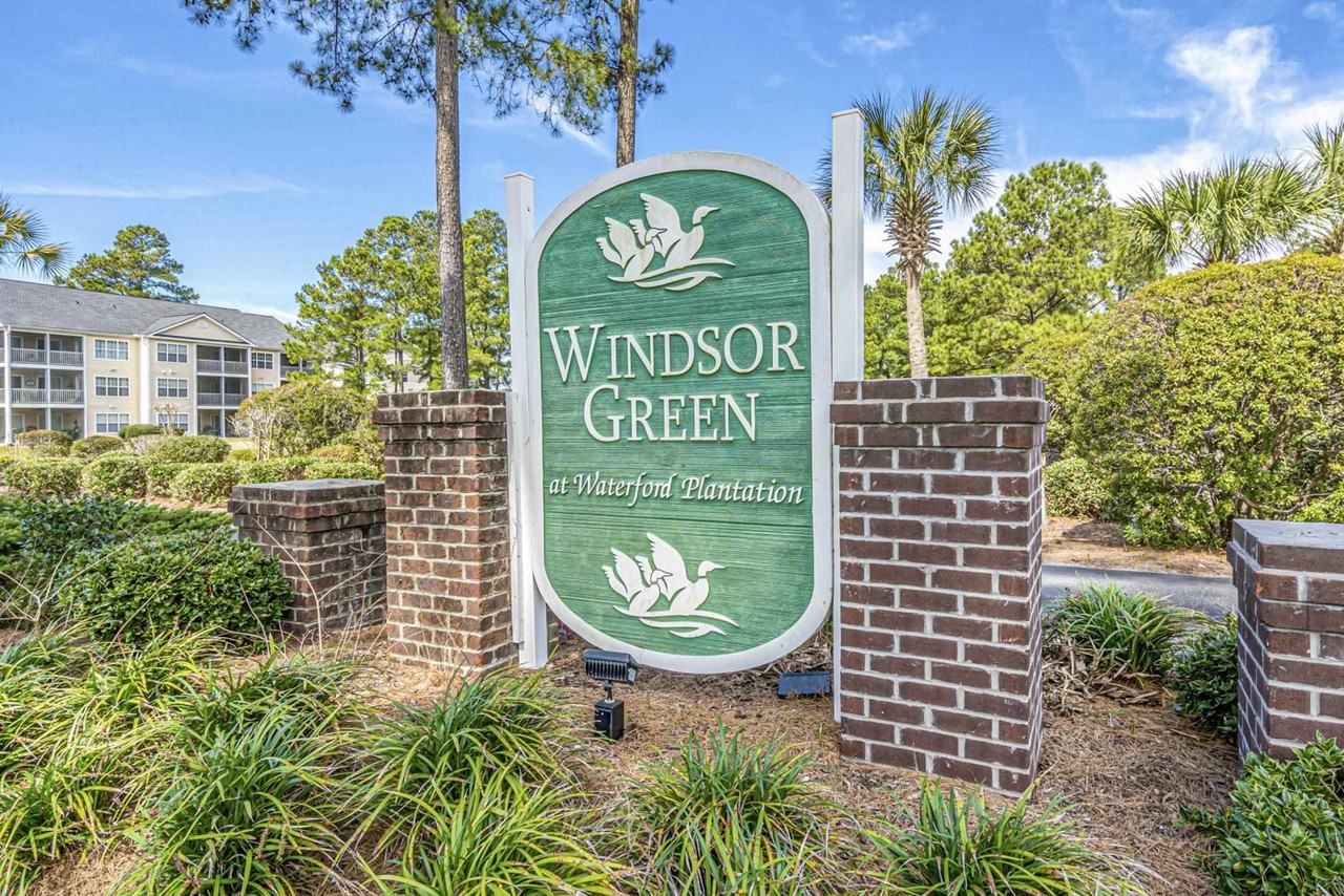 4930 Windsor Green Way #302 - Photo 2 of 34