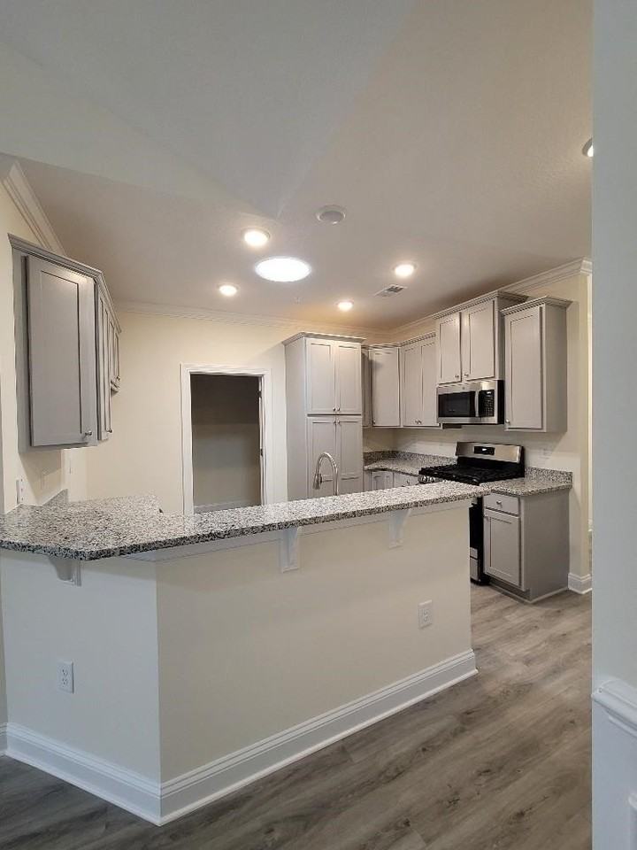 949 Jackline Dr #202 - Photo 6 of 29