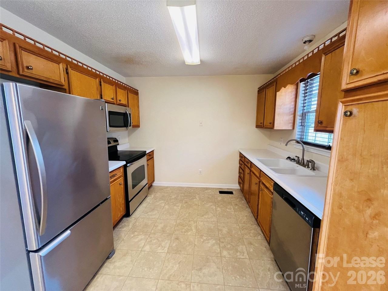 2050 Rocketts Way - Photo 4 of 14