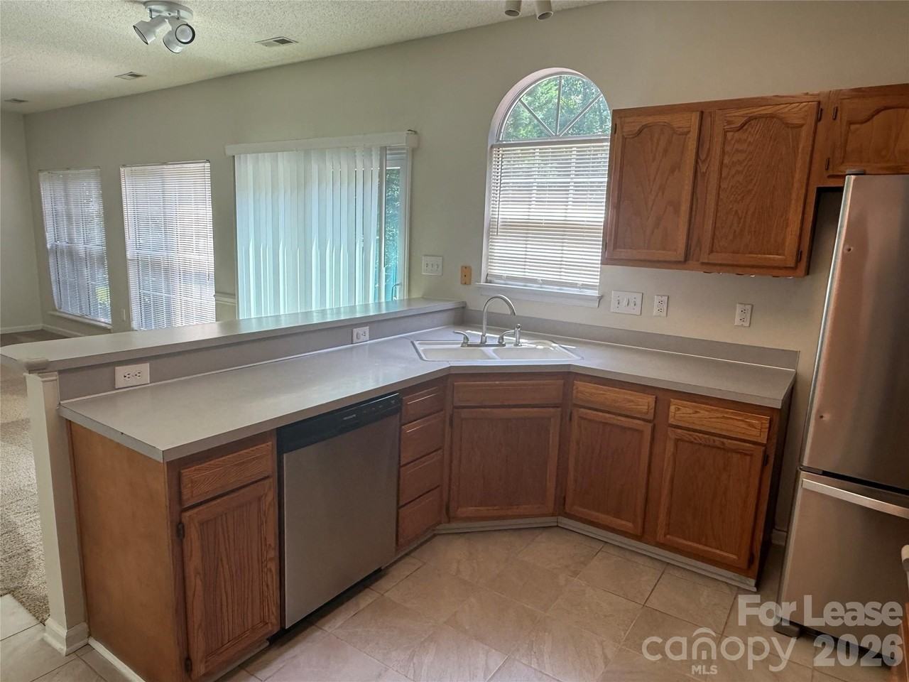 4527 Appley Mead Ln - Photo 6 of 24