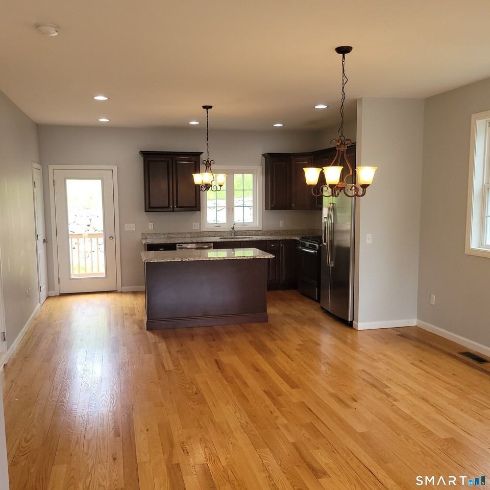 19 Oak Meadows Dr #19 - Photo 2 of 15