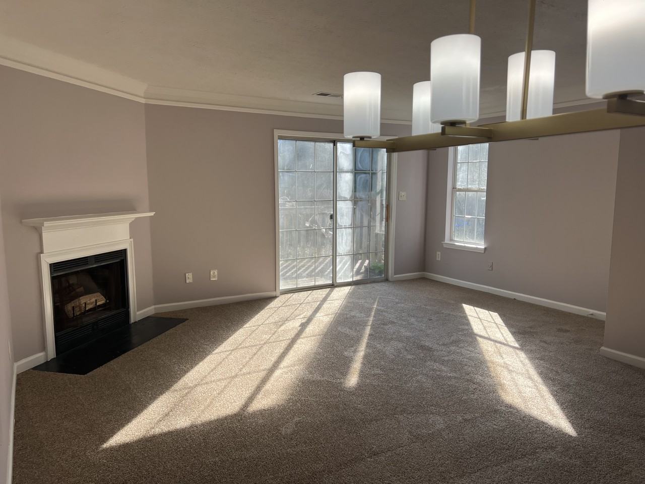 3179 Kingswood Gln #1 - Photo 5 of 10
