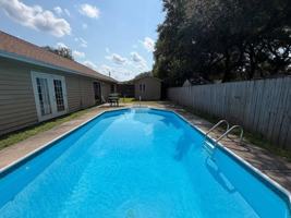 featured image of 289 Honeysuckle Way