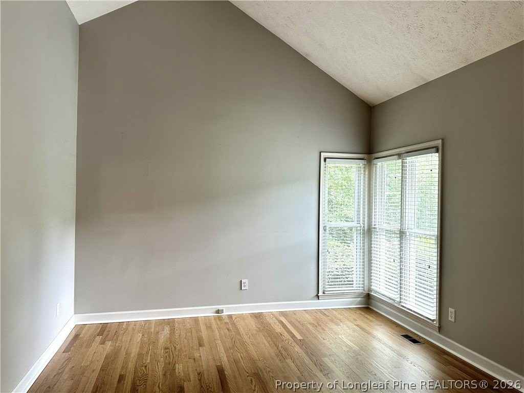 6204 Kirkwall Rd - Photo 4 of 22