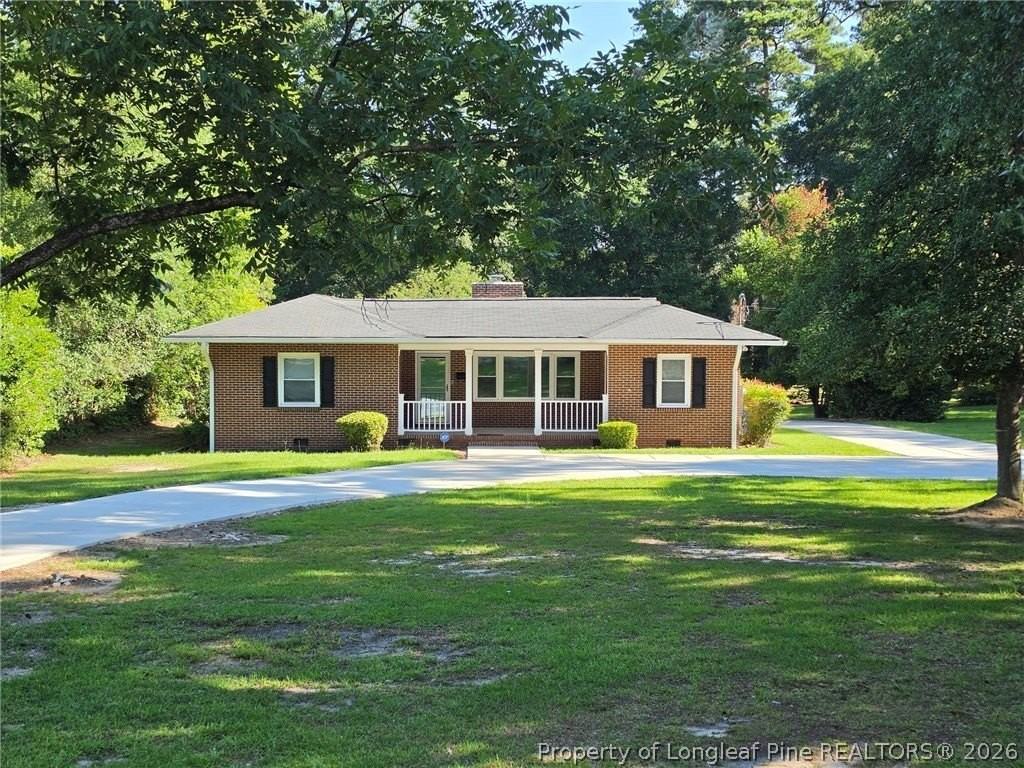216 Country Club Dr - Photo 2 of 41