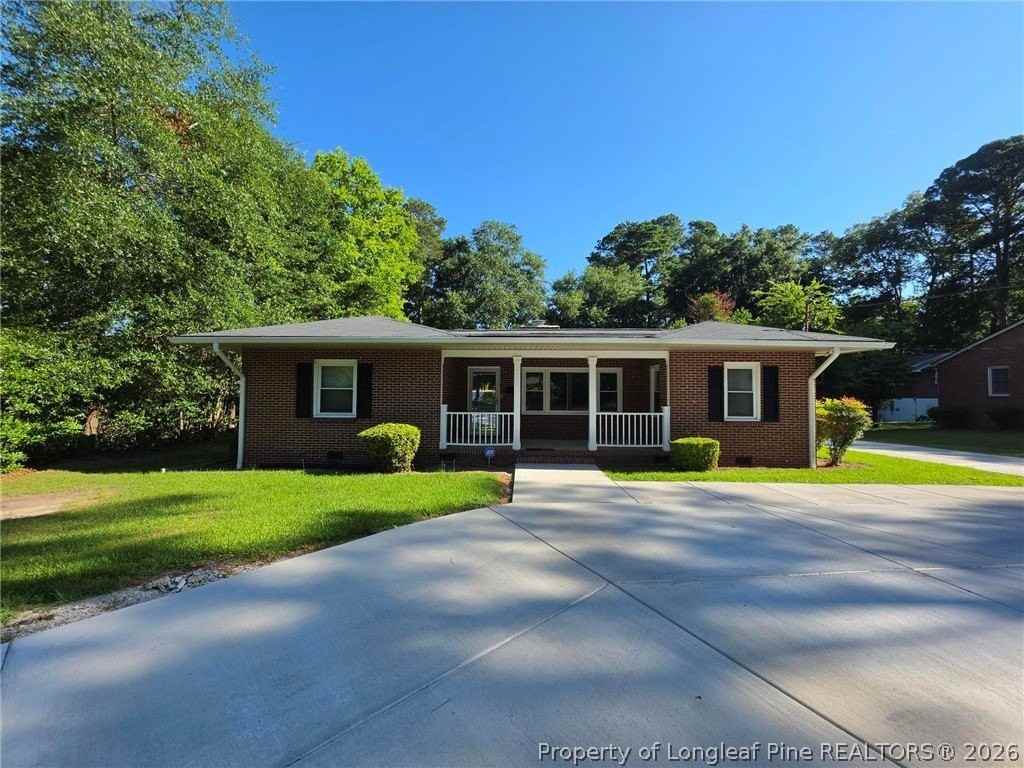 216 Country Club Dr - Photo 6 of 41