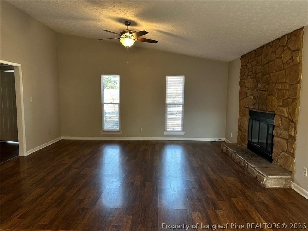 6915 Skyhawk Dr - Photo 3 of 16