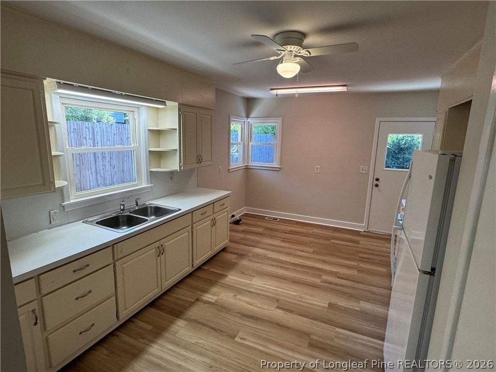 521 Vista Dr - Photo 5 of 22