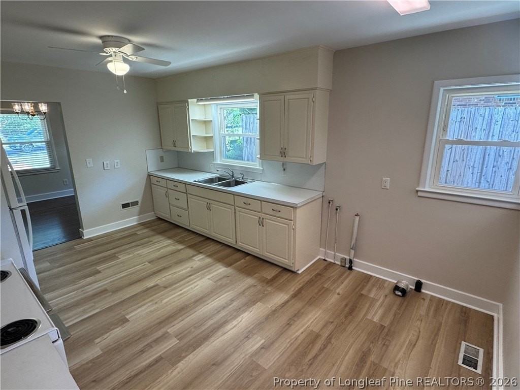 521 Vista Dr - Photo 7 of 22