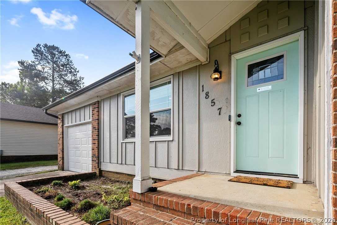 1857 Geiberger Dr - Photo 3 of 19
