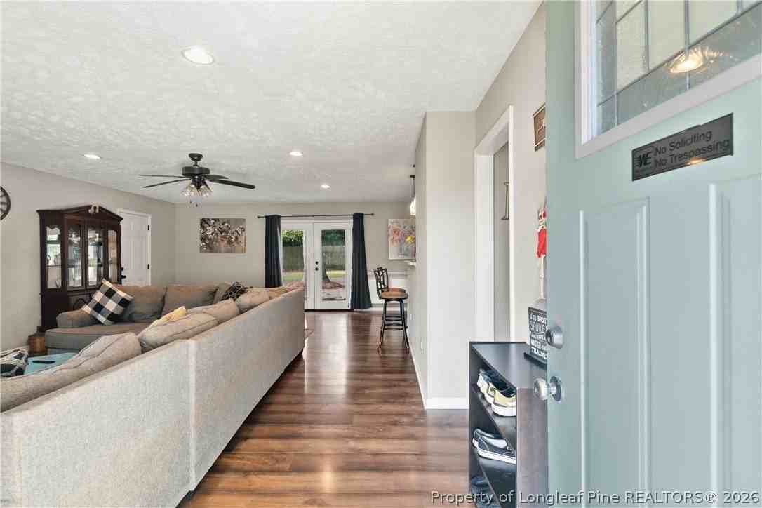 1857 Geiberger Dr - Photo 4 of 19
