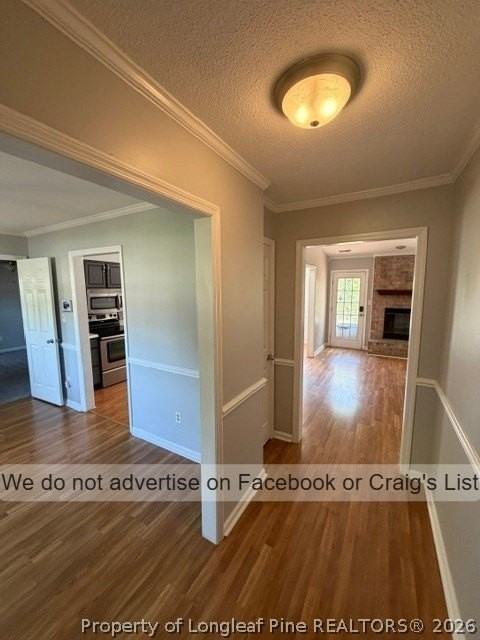 156 Hickman Ct - Photo 2 of 18