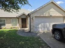 945 Oak Crossing Dr #NA - Photo 1 of 1