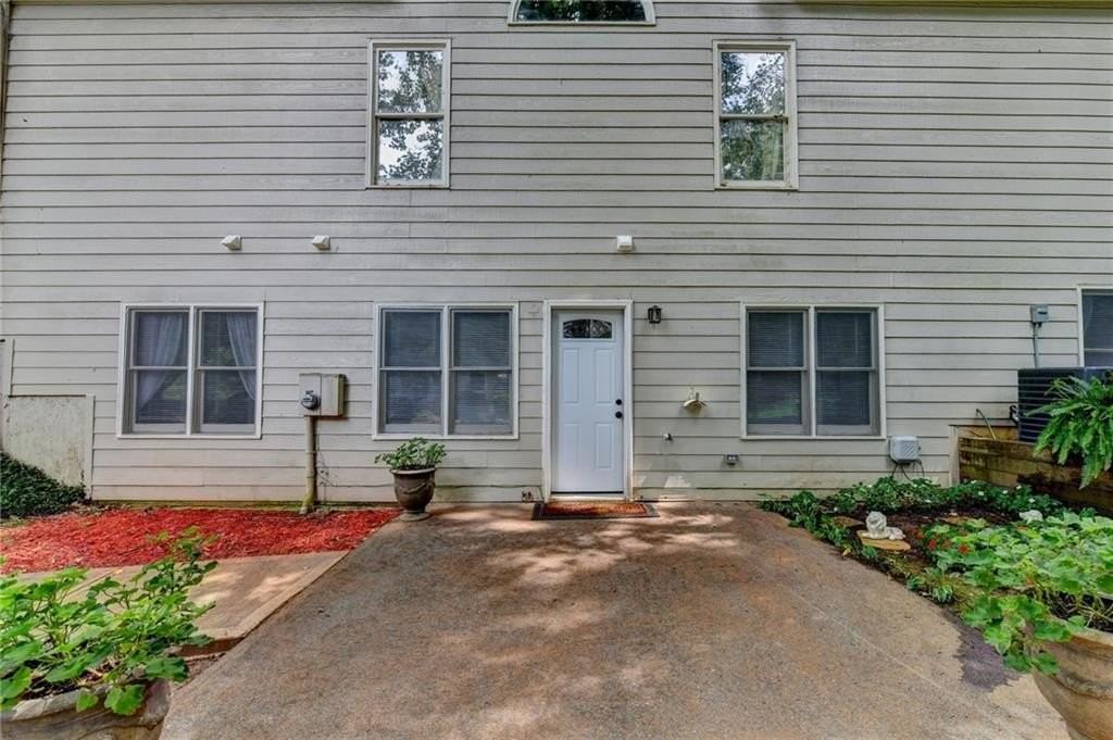 3260 Wood Springs Trce Sw - Photo 4 of 29