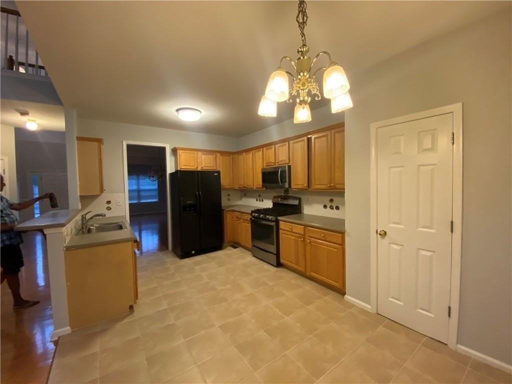 12945 Morningpark Cir - Photo 7 of 20