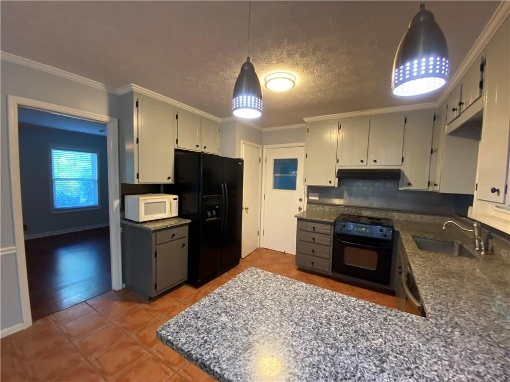 4453 Old Mabry Pl Ne - Photo 4 of 41
