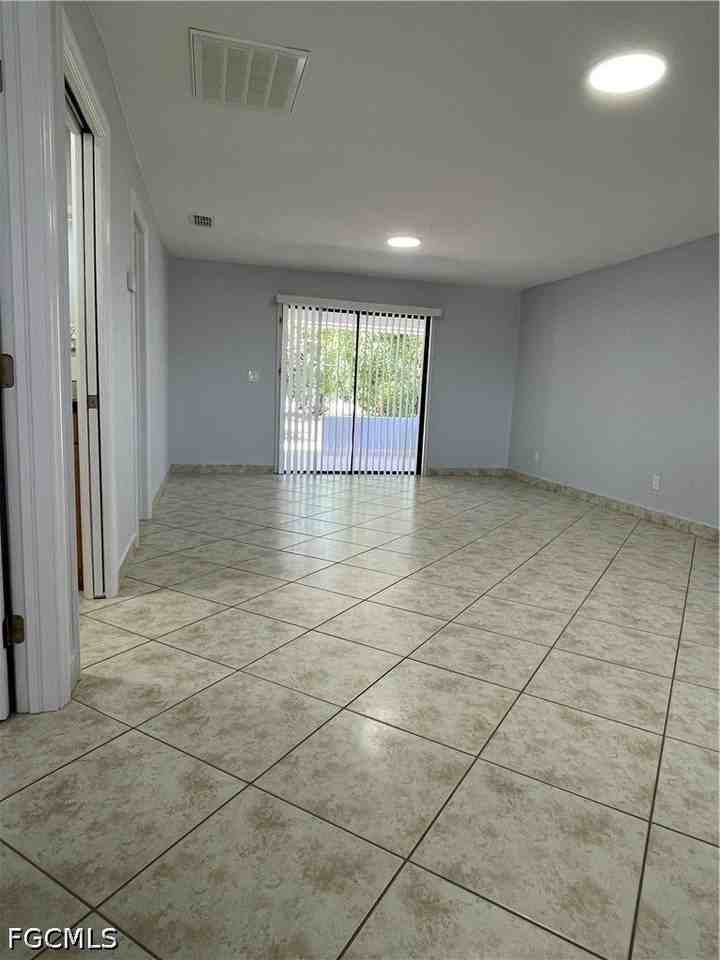4132 Sw 7th Pl #4132 - Photo 3 of 14
