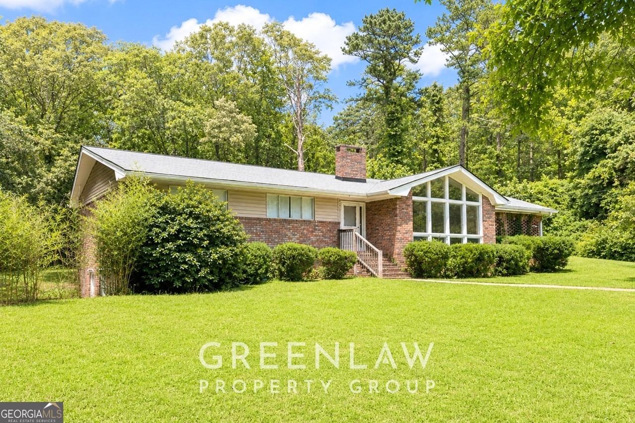 3605 Flat Shoals Rd - Photo 2 of 36