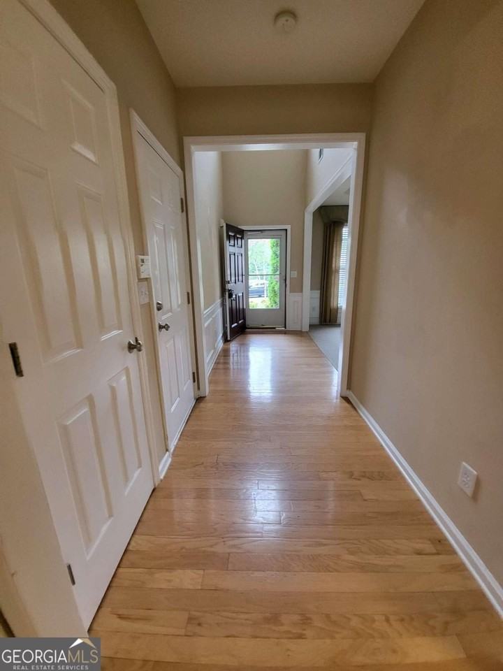 265 Friars Head Dr - Photo 7 of 17