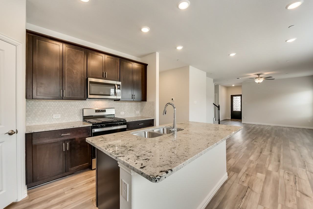 211 Monarch Way #NA - Photo 7 of 33