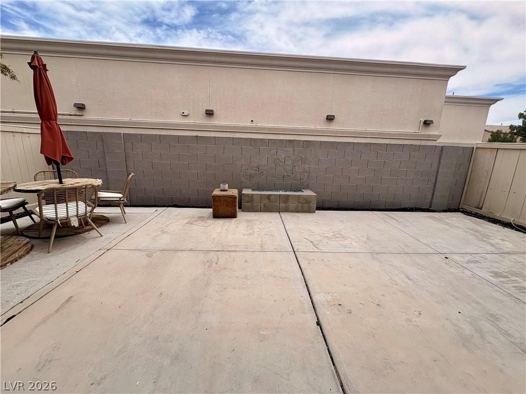 7376 Blanco Peak St - Photo 4 of 19