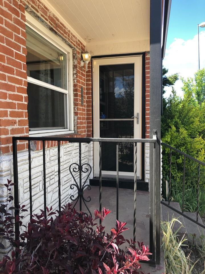 3119 N Downing St #1 - Photo 2 of 16