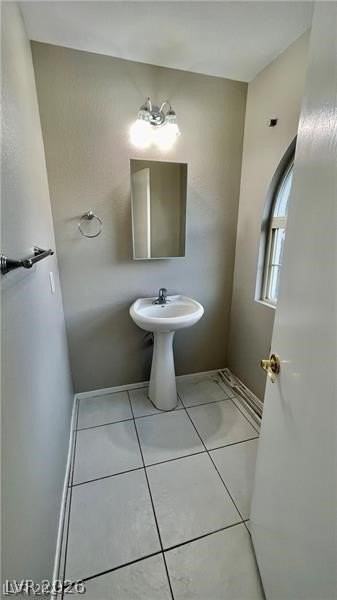 9756 Silver Pebble St - Photo 4 of 26