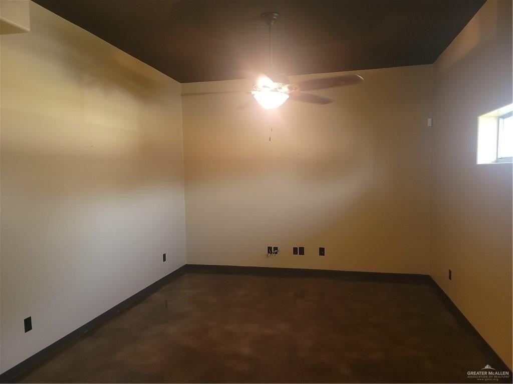 605 N 42nd St - Photo 4 of 19