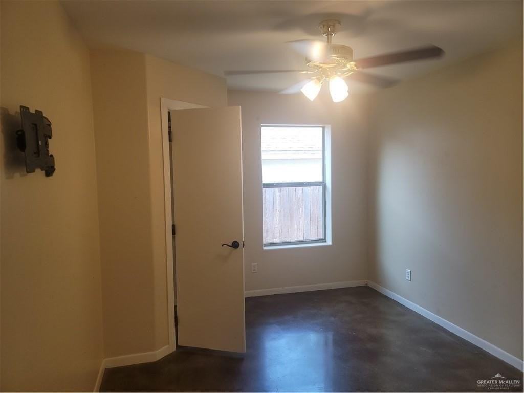 605 N 42nd St - Photo 6 of 19