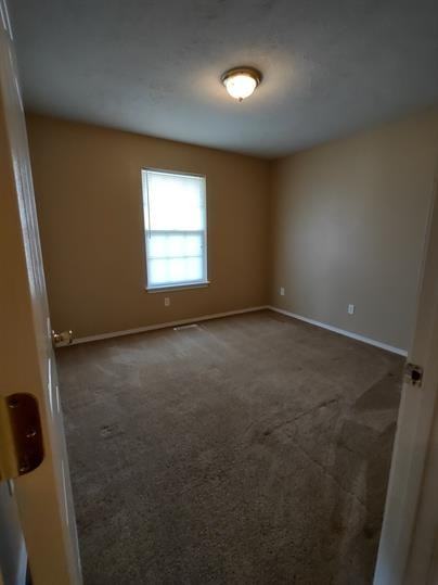 138 Dogwood St #B - Photo 6 of 9