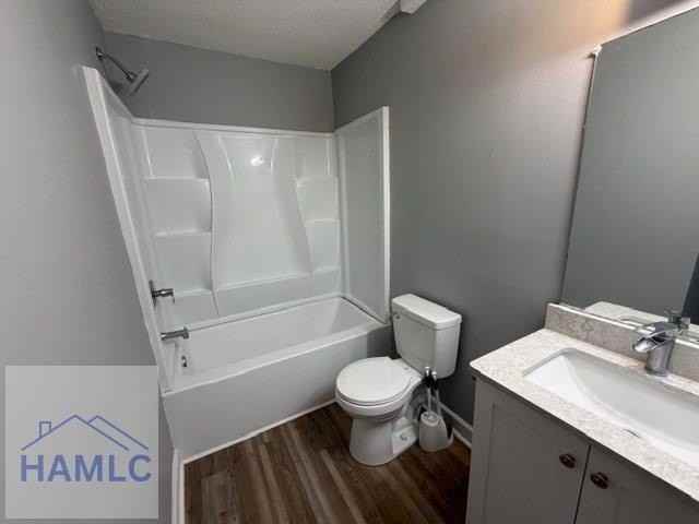 134 Pointe South Dr Apt A - Photo 4 of 11