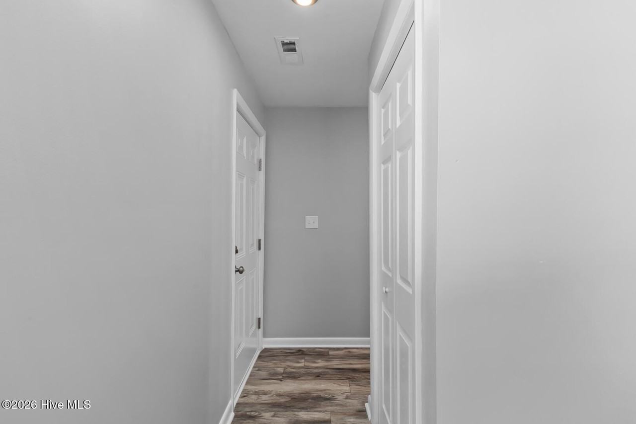 109 Rodeo Ln - Photo 6 of 17