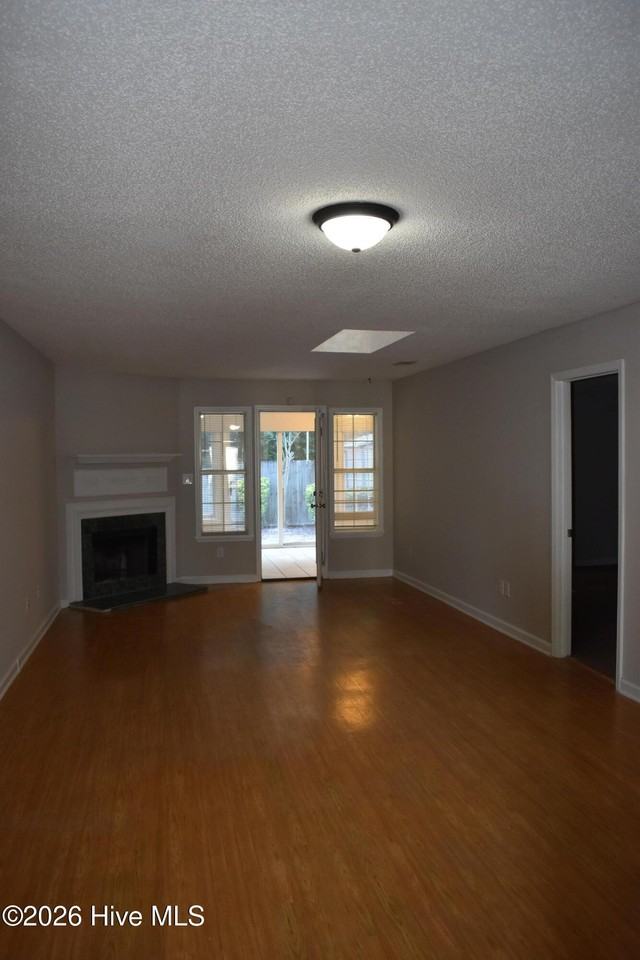 710 Legacy Ct - Photo 7 of 19