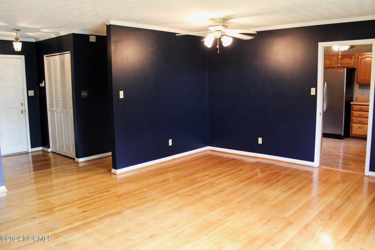 100 Allen Pl - Photo 6 of 26