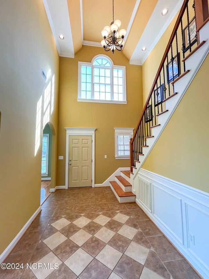 726 Wine Cellar Cir - Photo 7 of 41