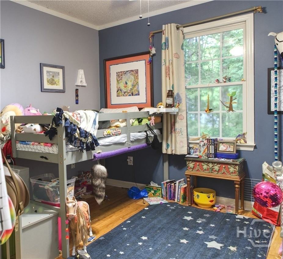 135 Brookstone Pl - Photo 7 of 10
