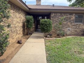 5518 70th Pl - Photo 1 of 1