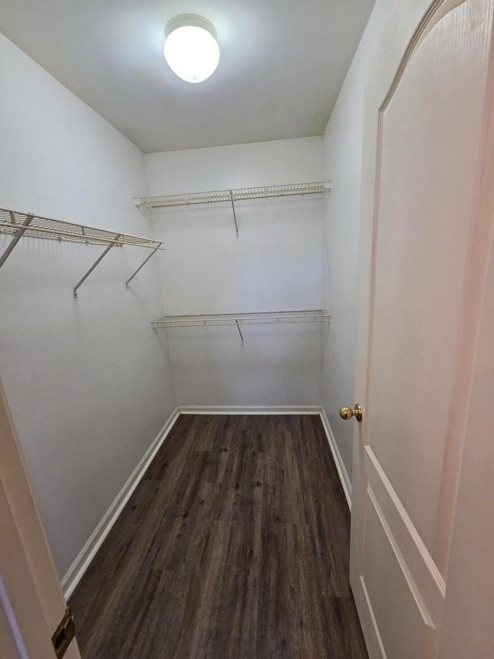 141 Mcconnells Trce - Photo 7 of 14