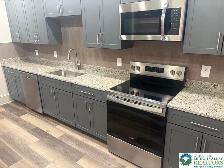 23 N 10th St - Photo 5 of 14