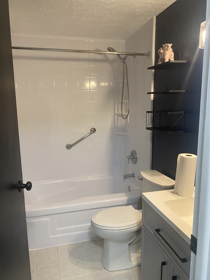9223 Redbridge Ct #1 - Photo 4 of 15