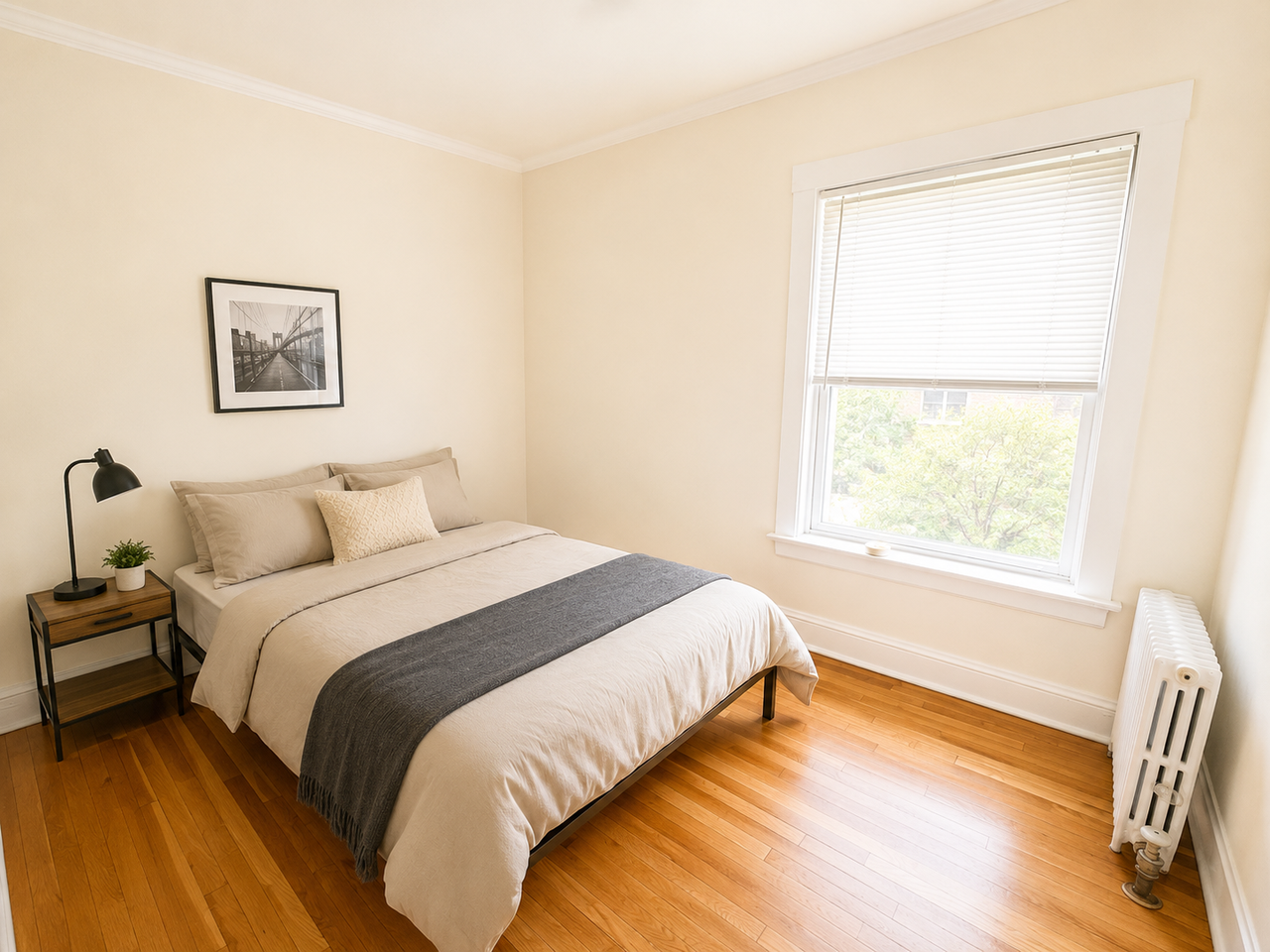 737 Hinman Ave #2W - Photo 4 of 5