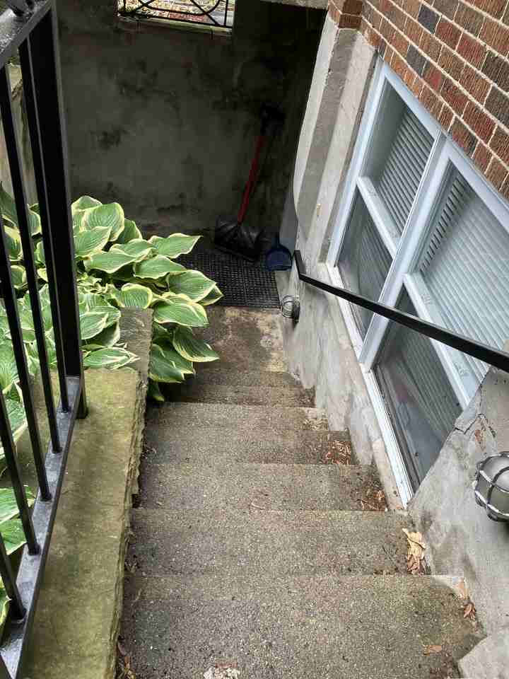 27 Rossmore Road - Photo 3 of 12